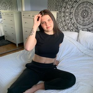 Meet your Posher, Hannah